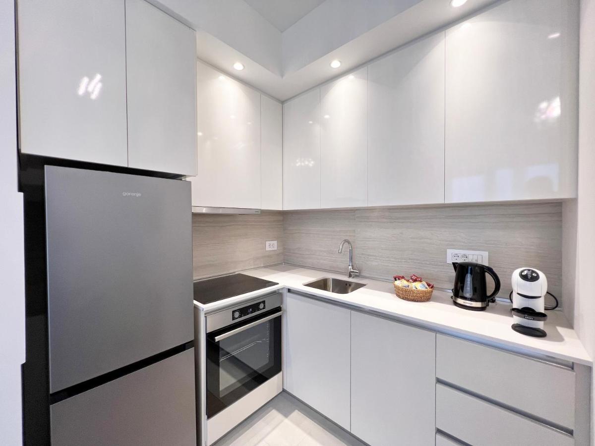 Waterfront Luxury Suites Beograd Eksteriør billede