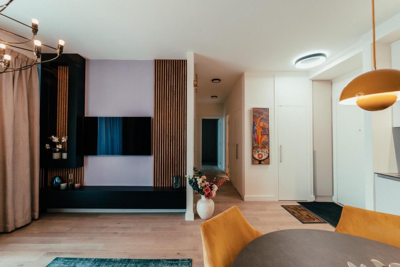 Waterfront Luxury Suites Beograd Eksteriør billede