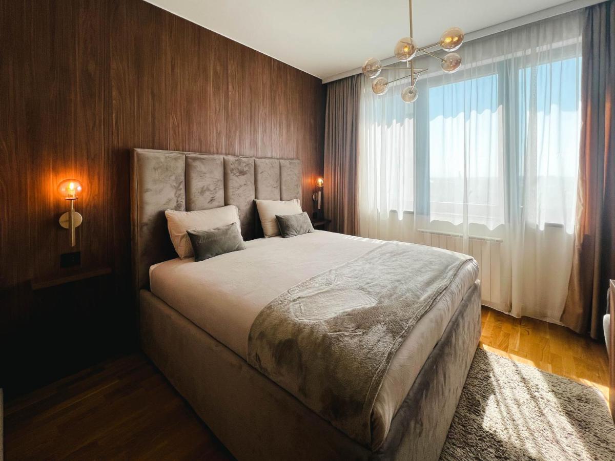 Waterfront Luxury Suites Beograd Eksteriør billede