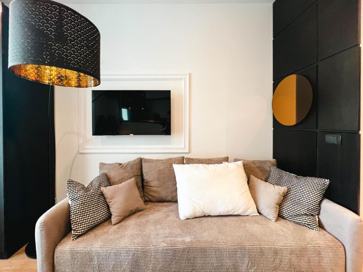 Waterfront Luxury Suites Beograd Eksteriør billede
