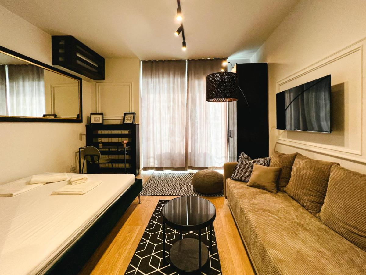 Waterfront Luxury Suites Beograd Eksteriør billede