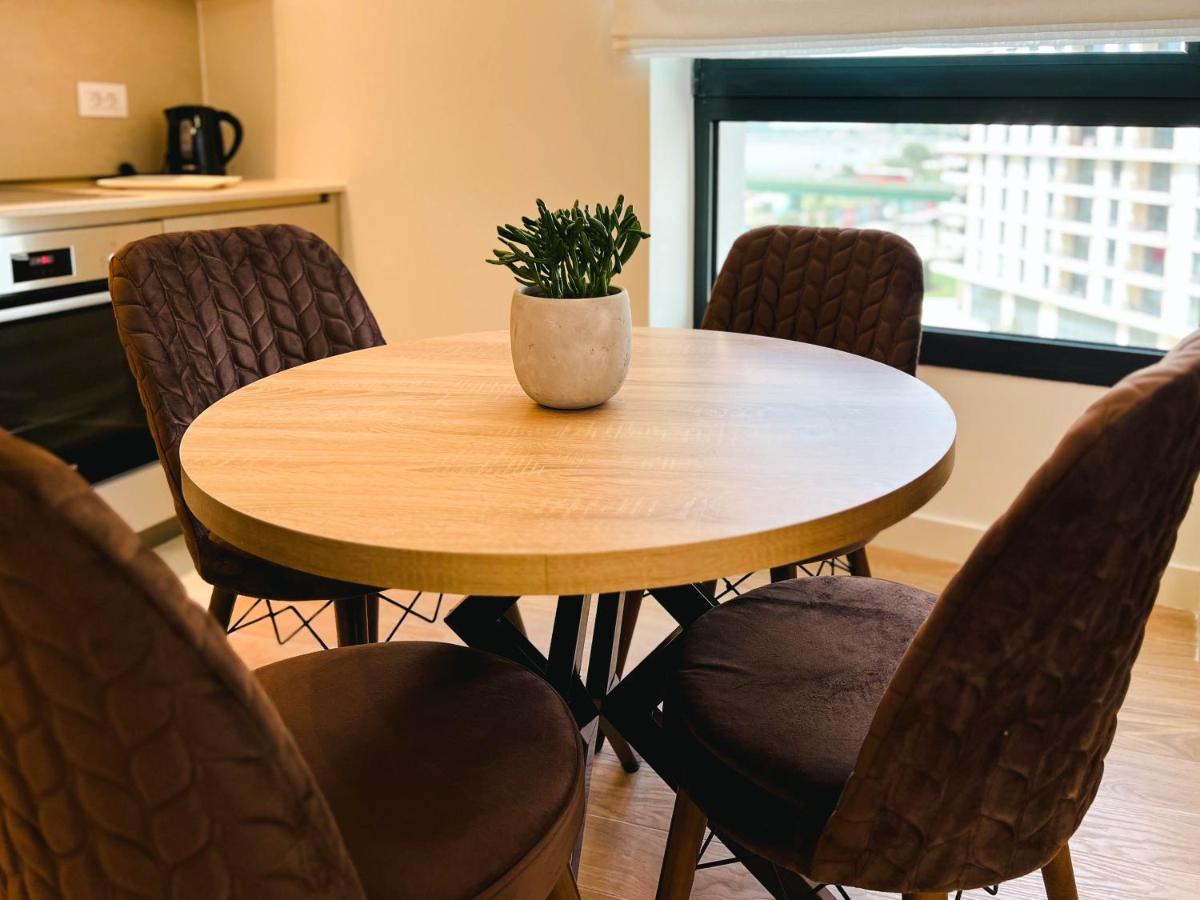 Waterfront Luxury Suites Beograd Eksteriør billede