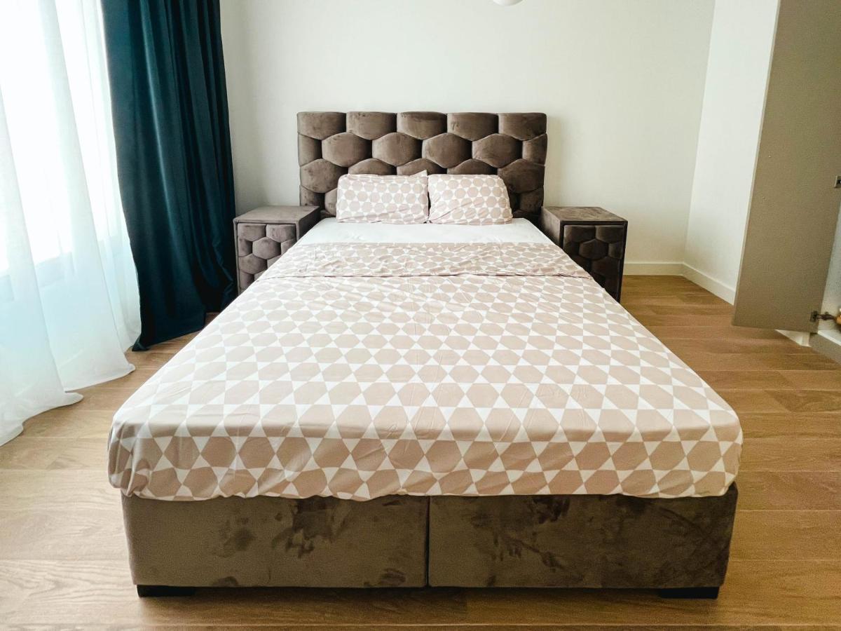 Waterfront Luxury Suites Beograd Eksteriør billede