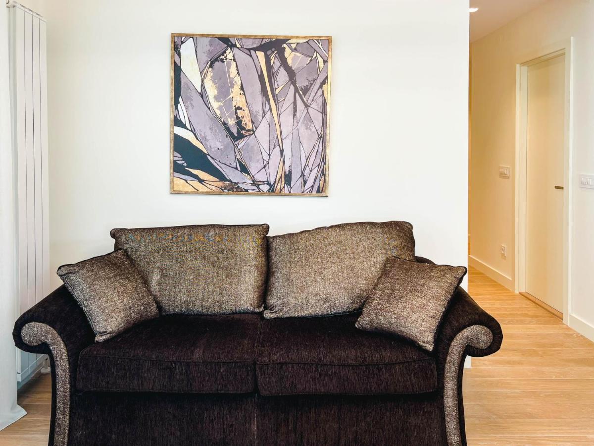 Waterfront Luxury Suites Beograd Eksteriør billede